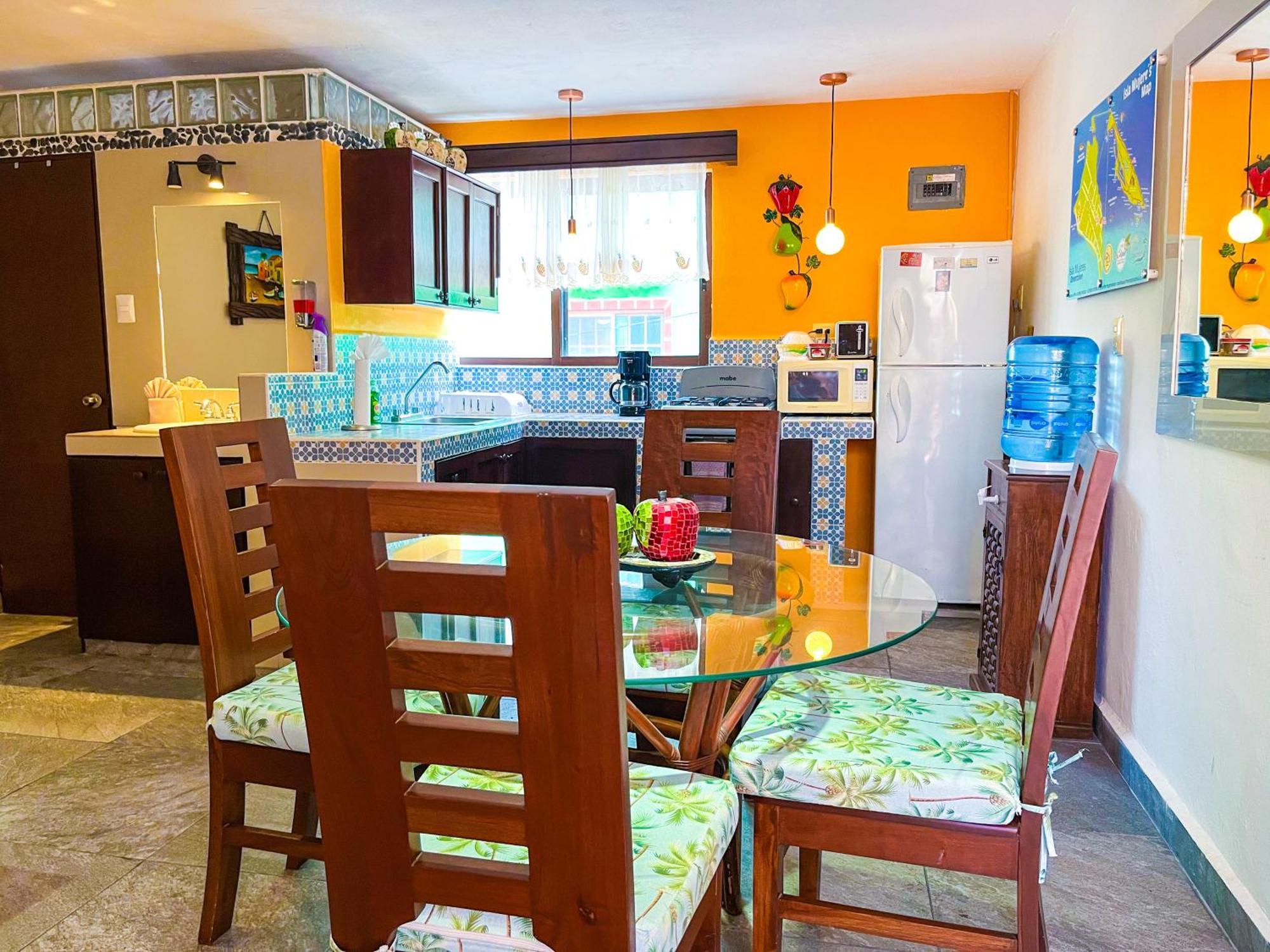 Cande'S Apartments Isla Mujeres Buitenkant foto