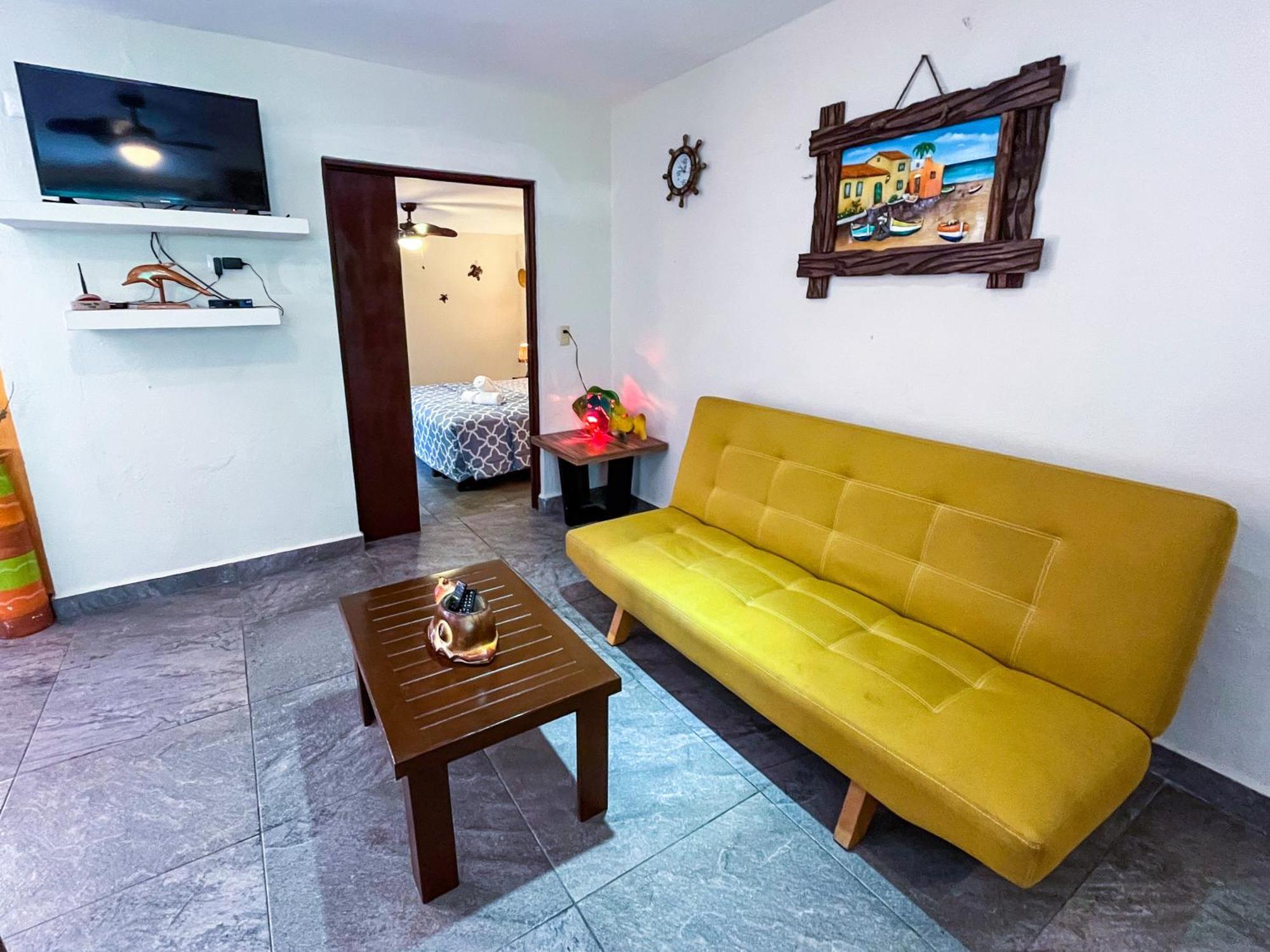 Cande'S Apartments Isla Mujeres Buitenkant foto